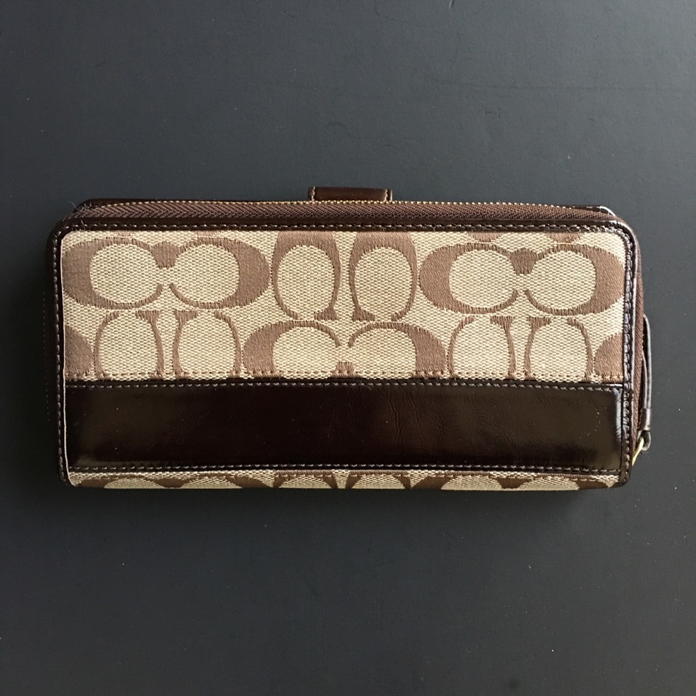Coach Wallet Monogram Fabric Leather Jacquard Brown Zip Button Women's 12 Slots - Picture 2 of 12
